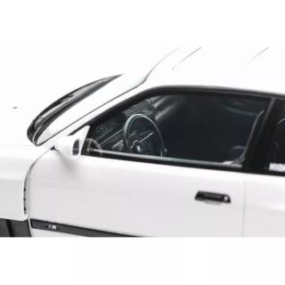 BMW E36 Khyzyl Saleem Alpine White 300 2022 \"Project Cars\" OttO mobile 1:18 Resinemodell (Türen, Motorhaube... nicht zu öffnen!)